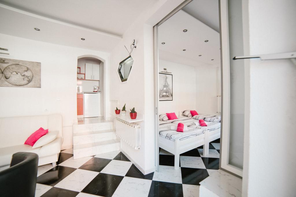 Apartman Hitno توزلا المظهر الخارجي الصورة